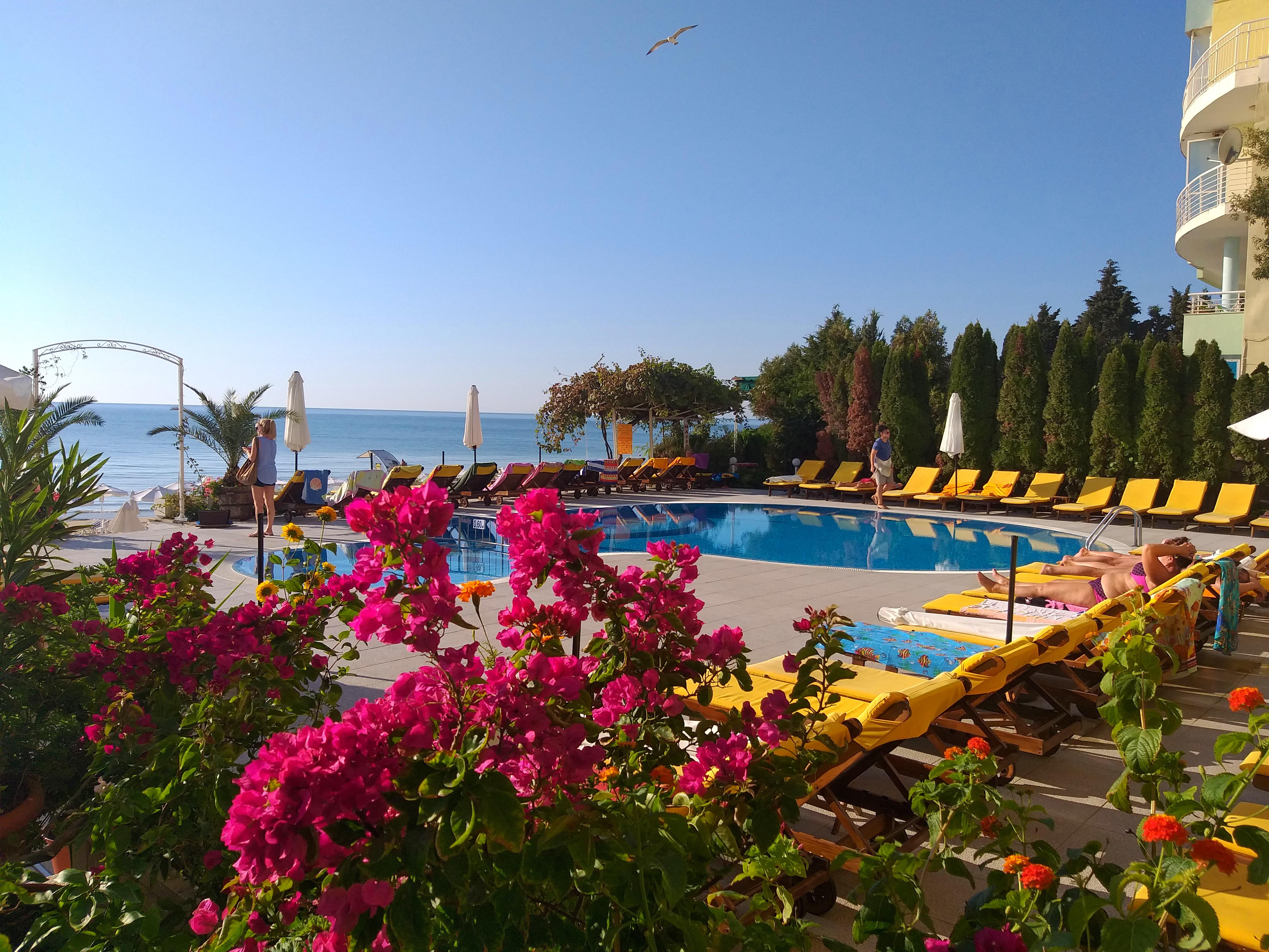 Aphrodite Beach Hotel Несебр Экстерьер фото